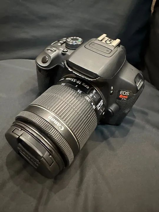 Câmera Canon EOS Rebel T5i (vários acessórios) - Foto 3