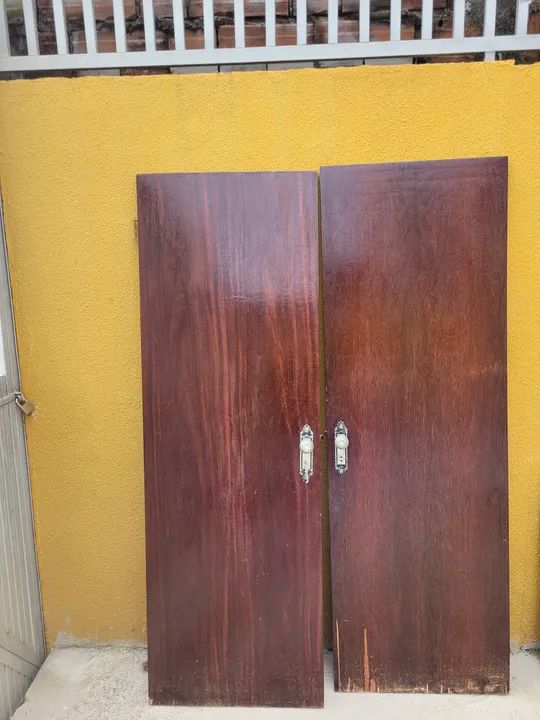 Par de Portas de Madeira Maciça 70 x 2.15