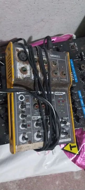 Mesa de Som Mix50 PC - no estado 