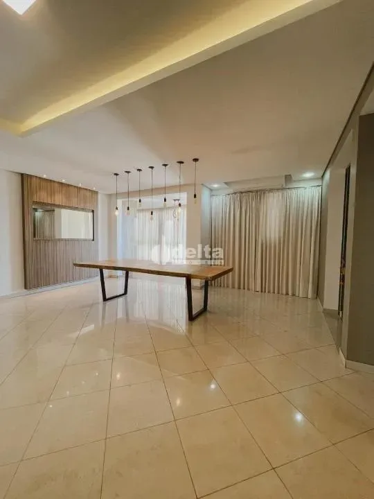 Apartamento disponível para locação no bairro Centro em Uberlândia-MG