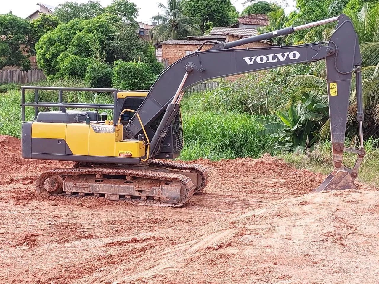 Escavadeira volvo EC200 - Foto 3