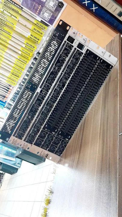 Processador de efeito compressor autocom Behringer Mdx 1600  - Foto 5
