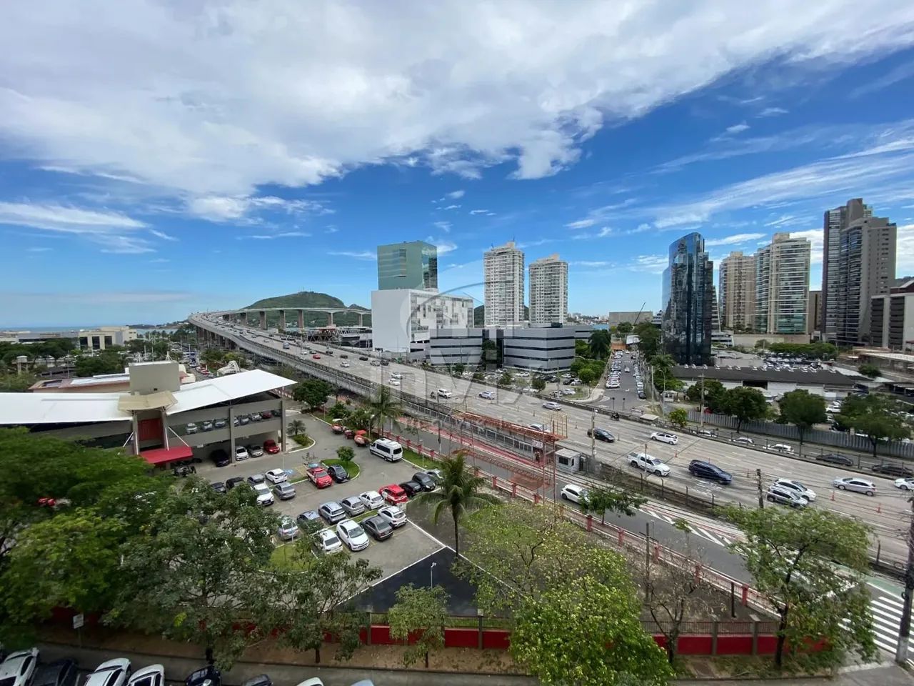 Sala Comercial, frente e com vista na Enseada do Suá! - Foto 3