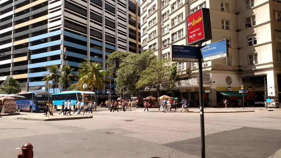 LOJA  Grande VISIBILIDADE À DISTÂNCIA, entre o CALÇADÃO da Rua Erasmo Braga e a Av. Nilo P - Foto 5