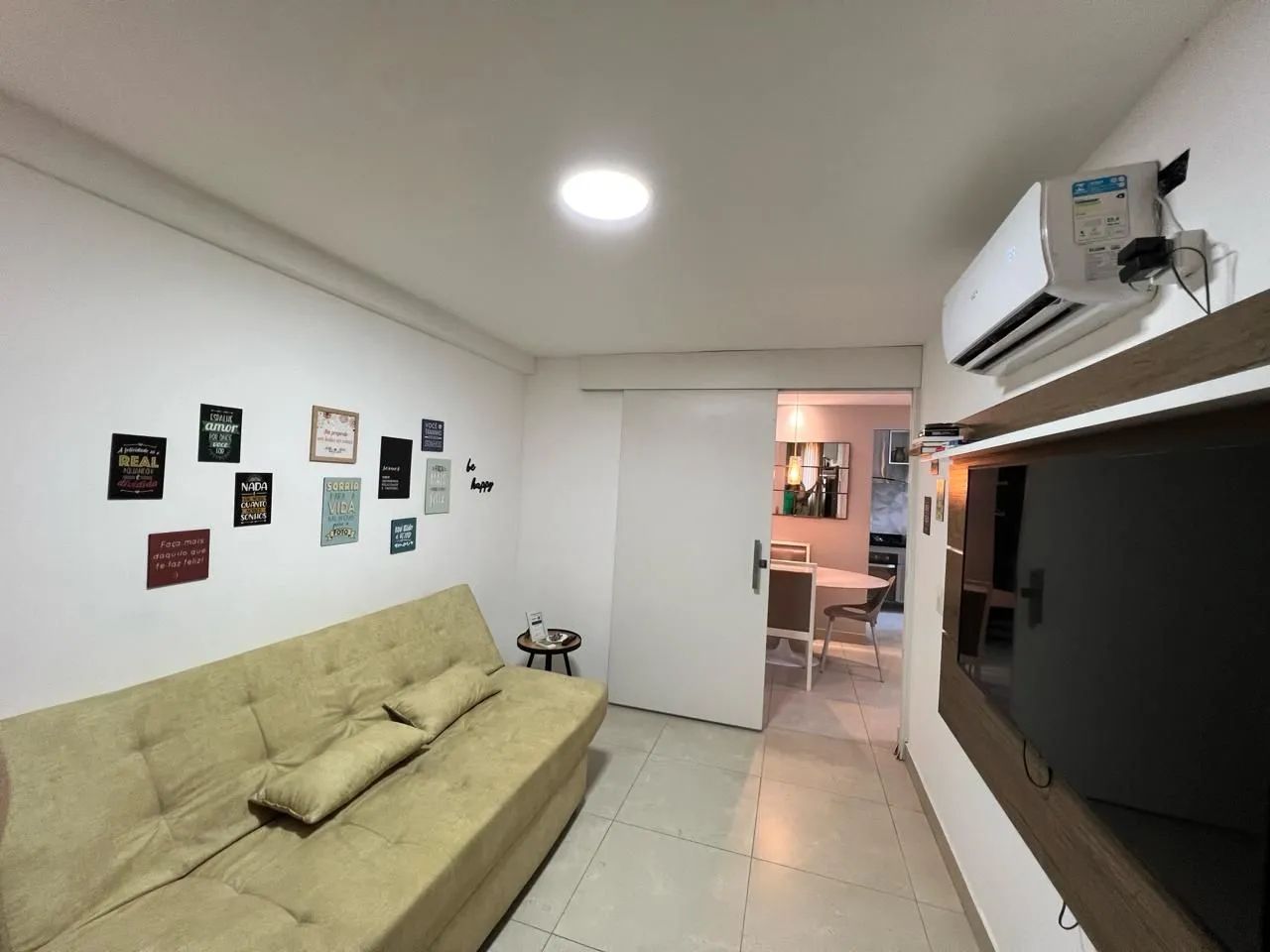APARTAMENTO MOBILIADO 1/4 PARA LOCAÇÃO ANUAL NO JARDIM OCEANIA R$ 2.600,00 - Foto 2