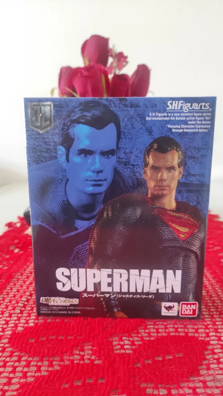 SH Figuarts Superman LJ Bandai LACRADO