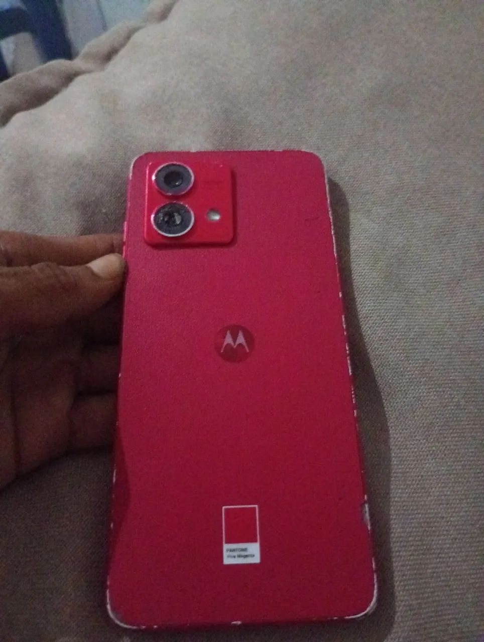 Moto G84 