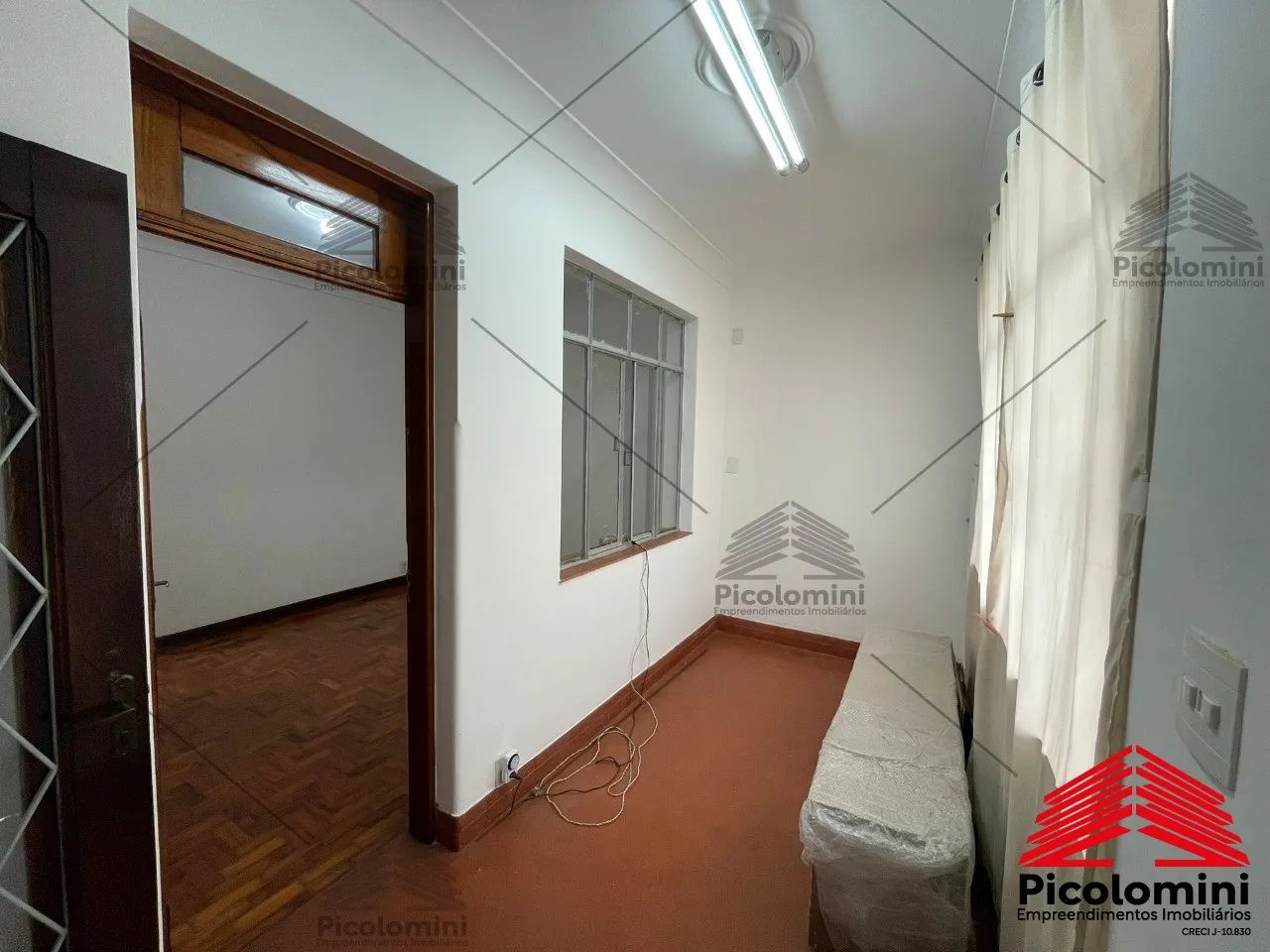 Casa Sobrado na Mooca para locação, 272 m² área construída, quintal, garagem para 10 carro - Foto 2
