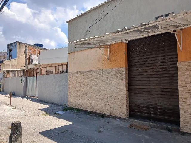 Imóvel em Olaria com 3 casas e 2 lojas - Foto 2