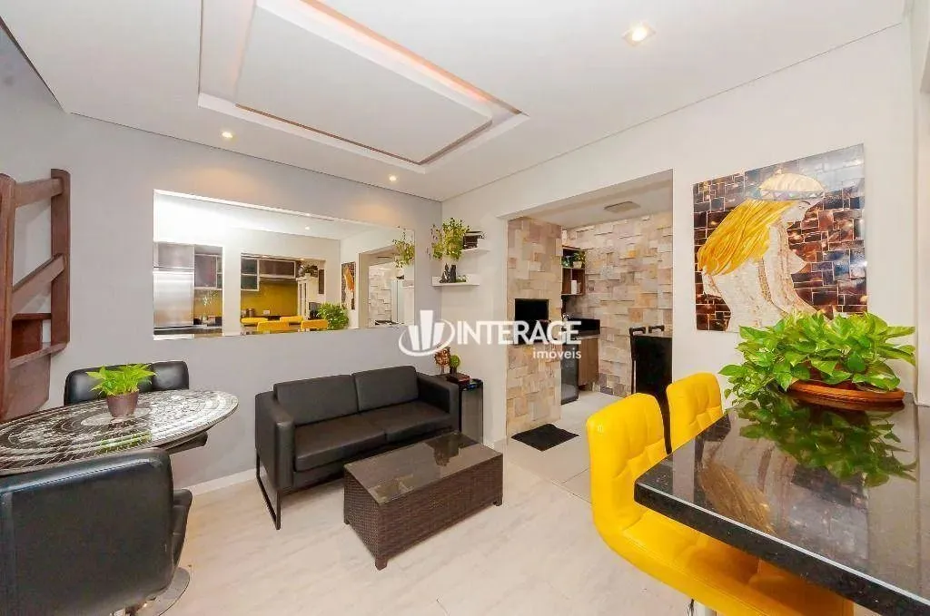 Sobrado com 3 Quartos à venda, 110 m² por R$ 650.000 - Barreirinha - Curitiba/PR