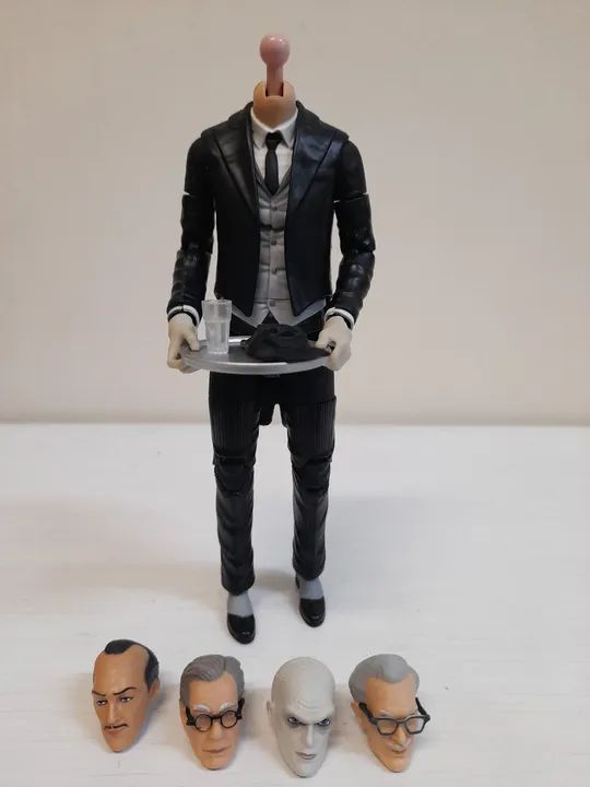 DC Multiverse Series Alfred Pennyworth Action Figure Mattel original