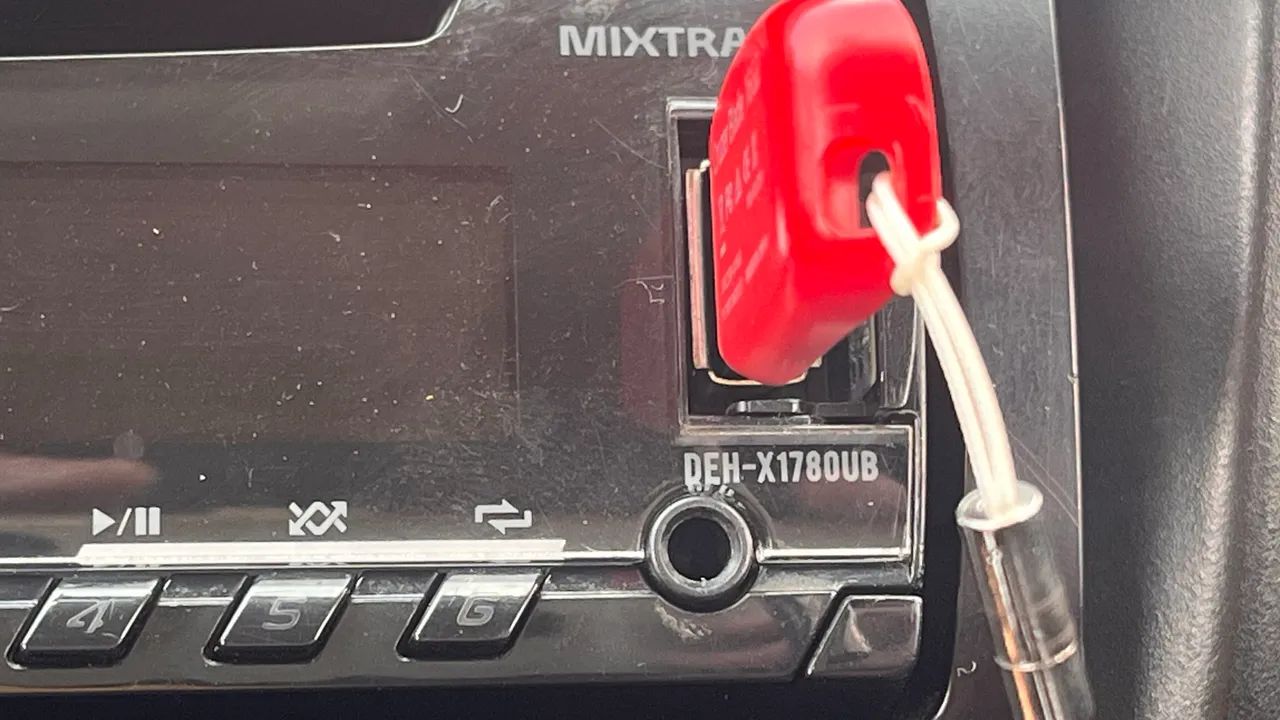 Pioneer mixtrax cd,mp3,pendrive e pega adaptador bluetooth  - Foto 3