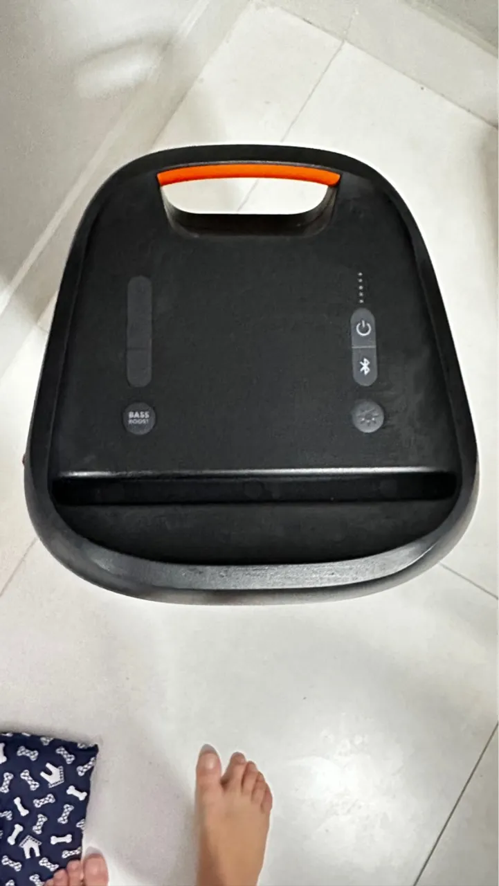 JBL PATYBOX 100