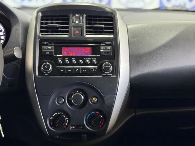 Nissan Versa SL 1.6 16V Flexstart 4P Mec. 2016 - Foto 11