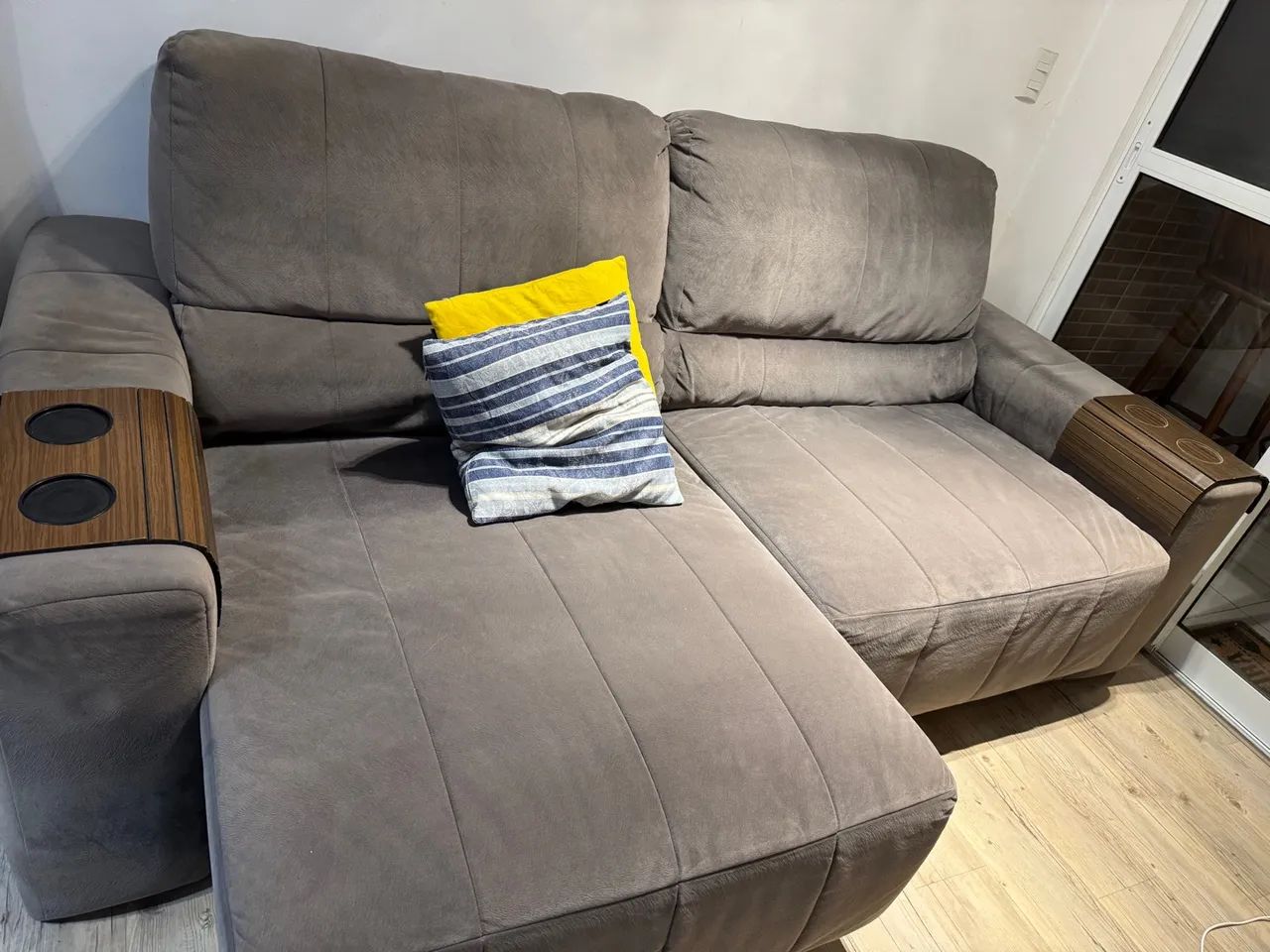 Sofá retrátil Herval