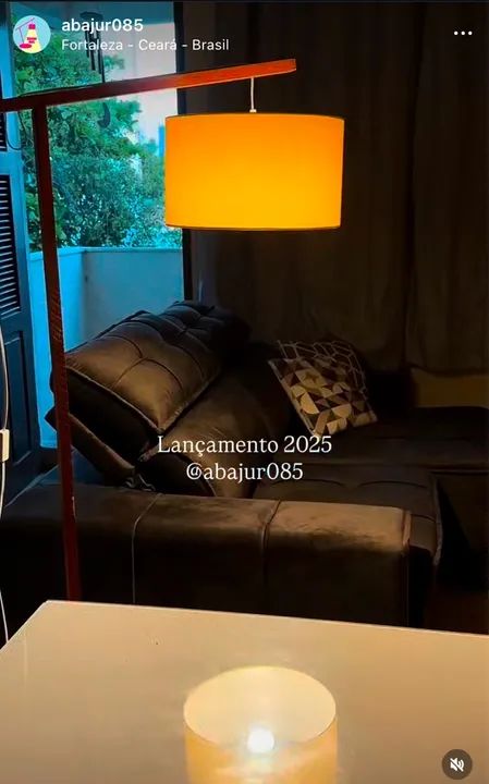 Abajur de chão de madeira - Frete grátis! - Foto 2