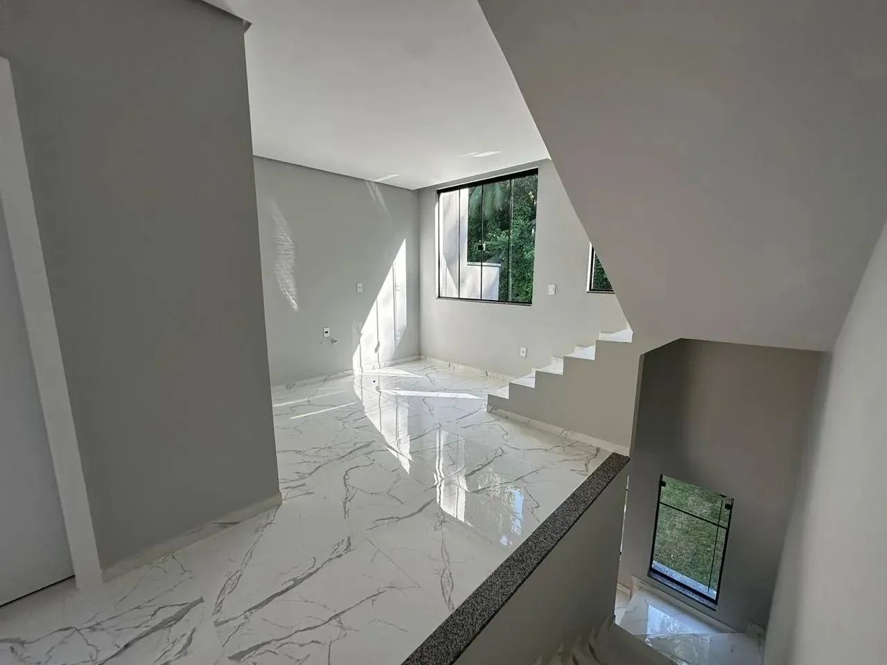 Vendo Lindo Sobrado 03 Quartos, e Piscina, Bairro Água Verde - Blumenau - Foto 5