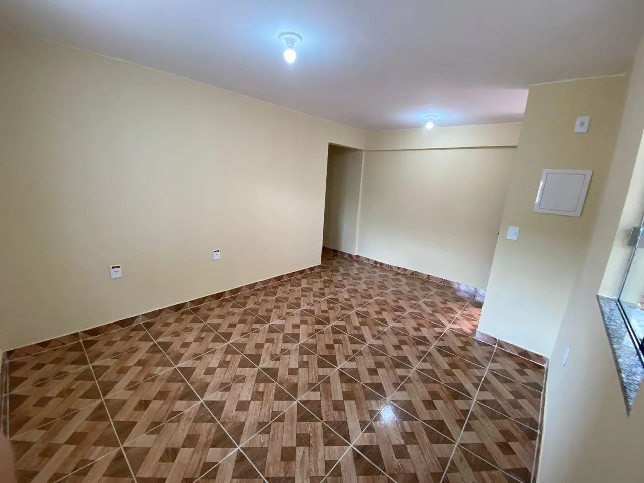 Alugo excelente casa de aproximadamente 110m², no Bairro São Lázaro - Foto 4