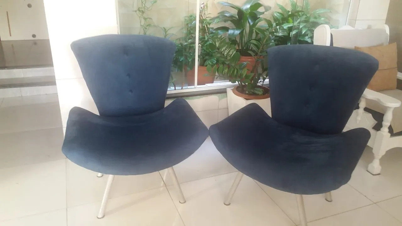 Par de Poltronas Azuis - Semi nova 