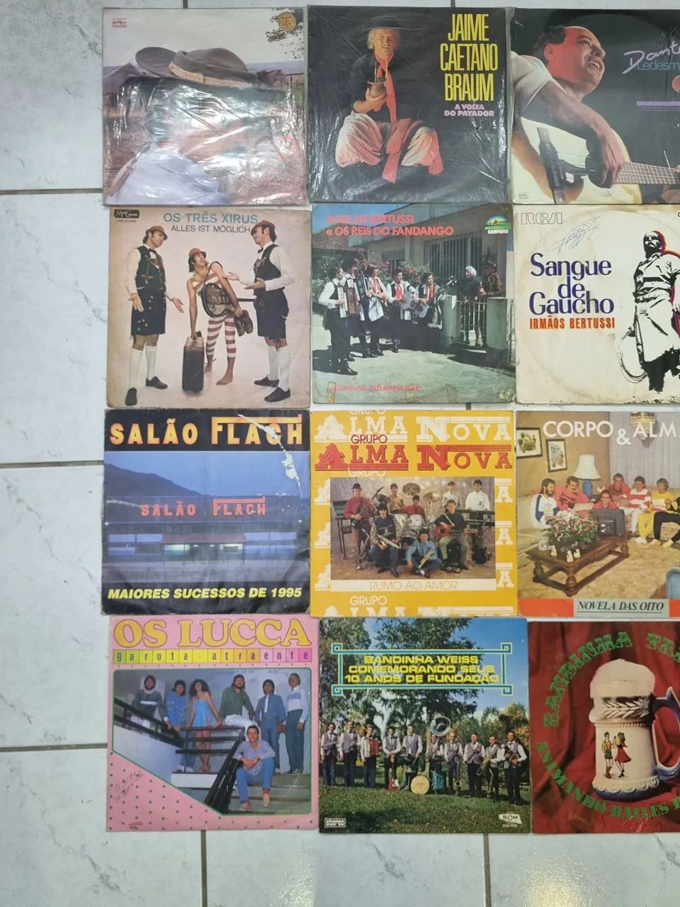 Lote de discos de vinil 64295453675523121