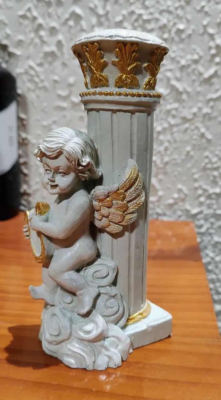 Castiçal Anjo em Resina