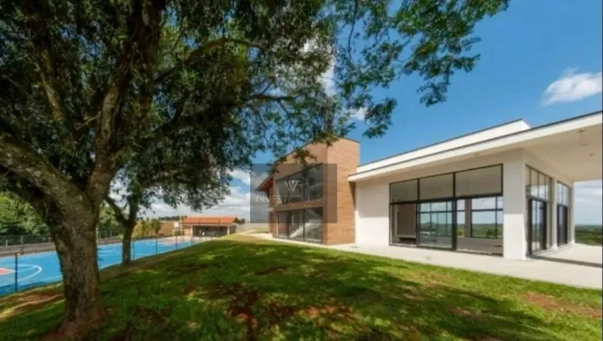 Lote com 355,88m2 em Condomínio Fechado - Campo Largo/PR