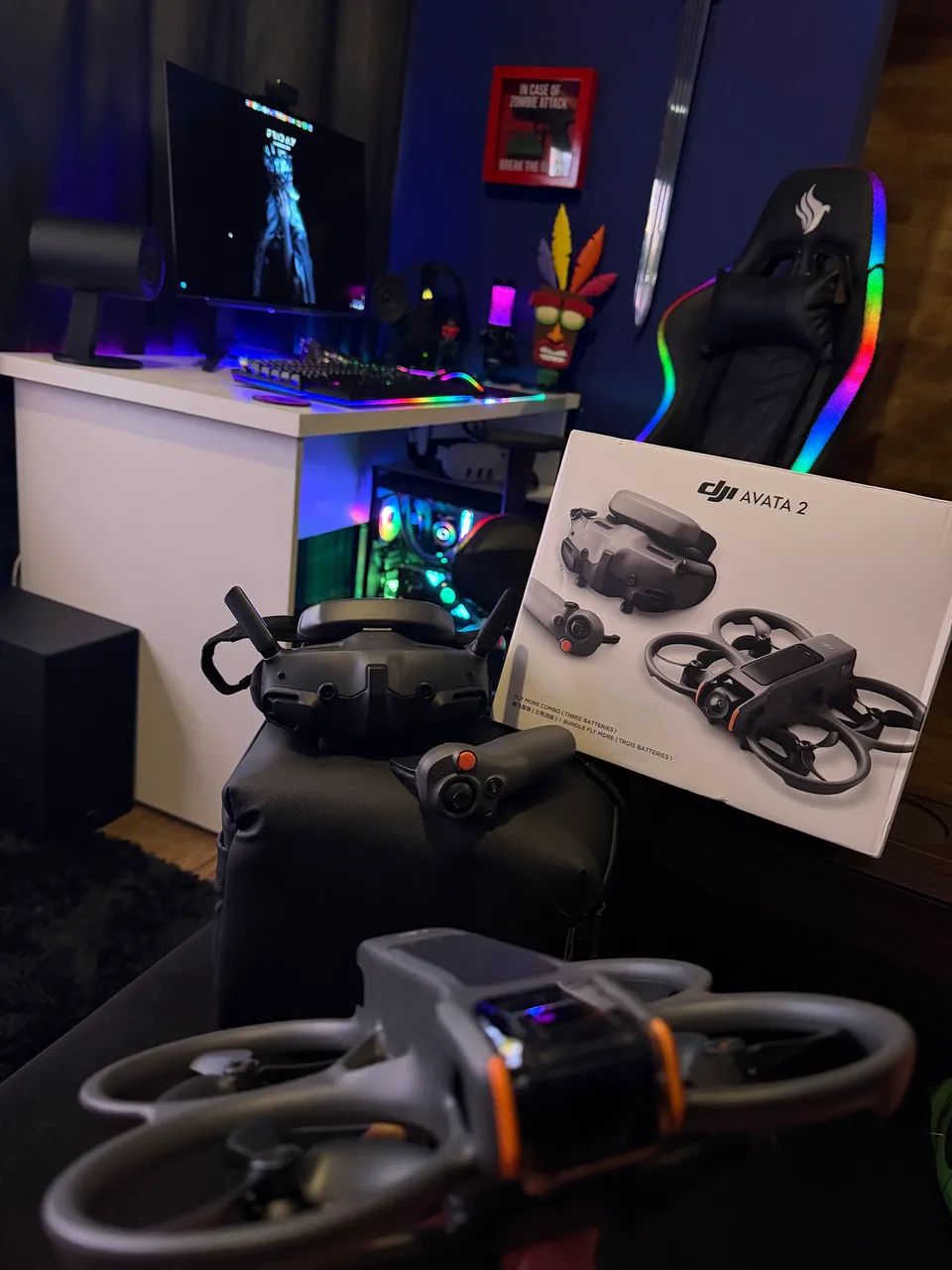 Drone Dji Avata 2 Fpv Fly More Combo 3x Baterias Cor Cinza DJI049 - Foto 3