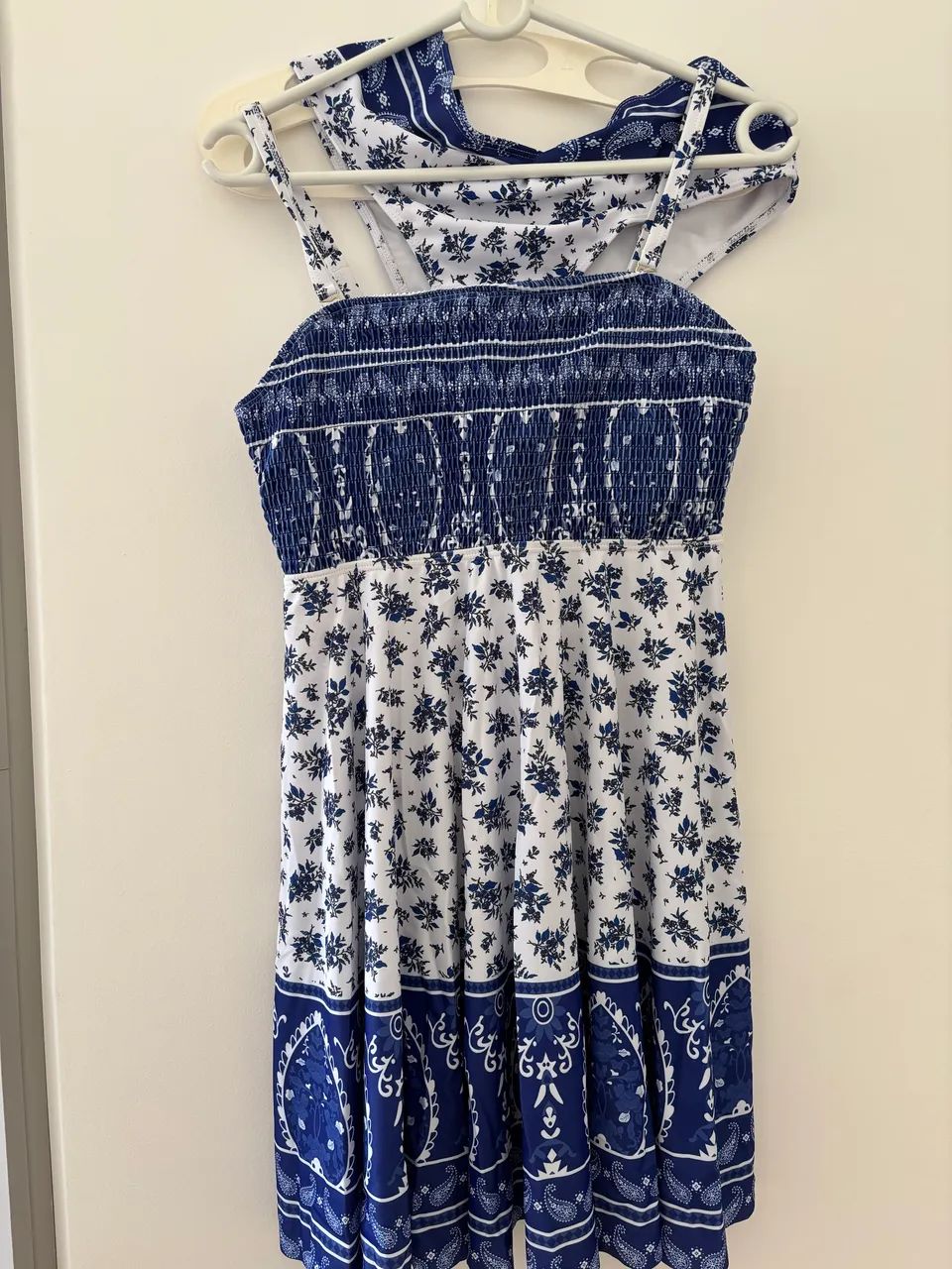 Vestido com biquíni importado novíssimo TAM XL 