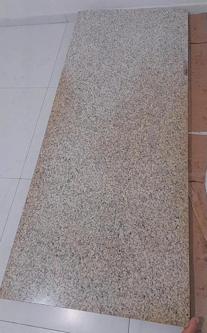 Vendo mesa de marmore em granito branco... medindo 1.74 comprimento por 70 largura  - Foto 4