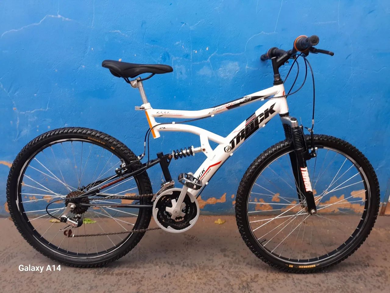 Bicicleta Track Mountain Bike 21 Marchas
