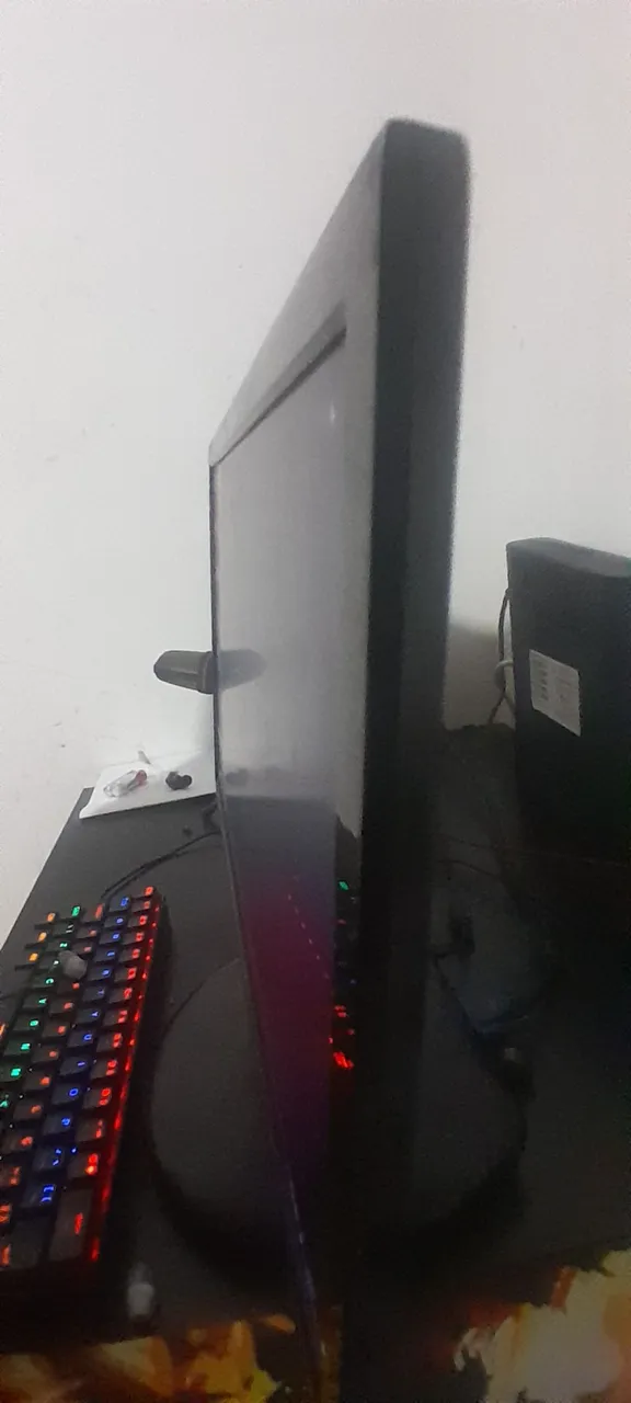 Monitor AOC - 75hz 5ms