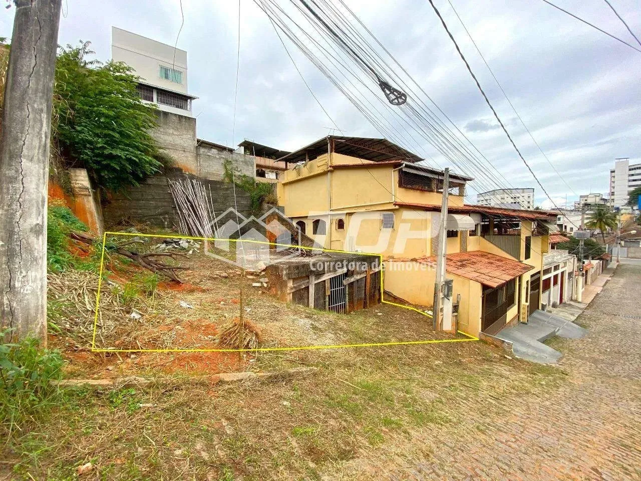 Lote a venda aprox 240,00m² no bairro Vila Rica