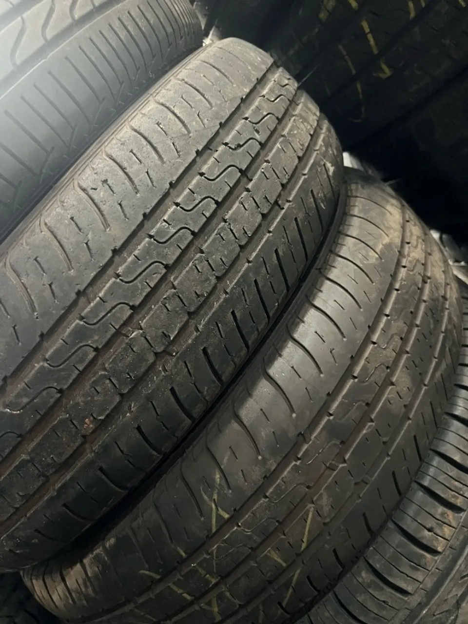 Pneu 185/70/14 goody 75 % Vida util