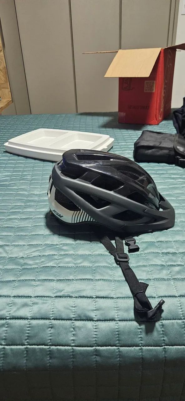Capacete de Ciclismo Preto ASW (tam. M) - Foto 2