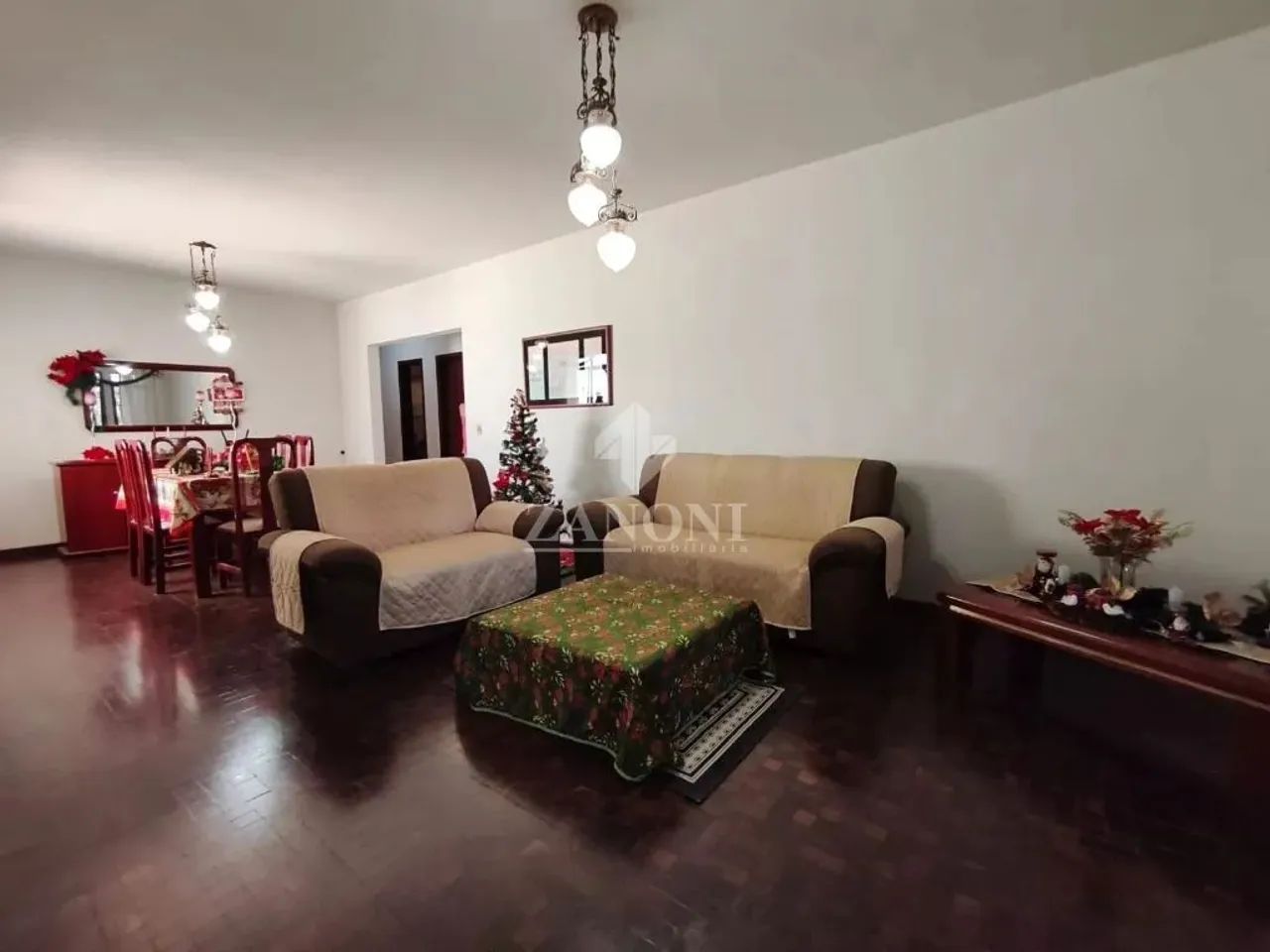 Casa Ampla com Edícula e Excelente Localização Zona 7 - Foto 3