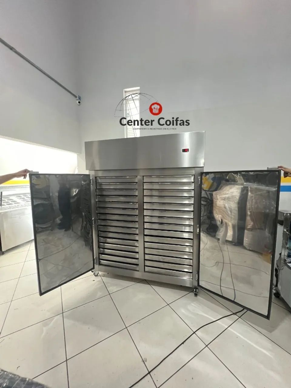 GAVETEIRO 30 GAVETAS REFRIGERADO 