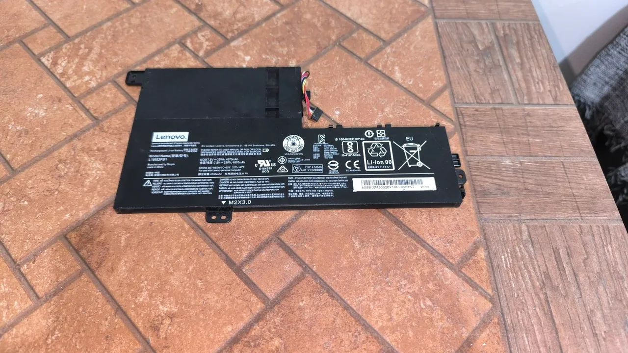 Bateria Lenovo L15M2PB1 para Notebook - Foto 2