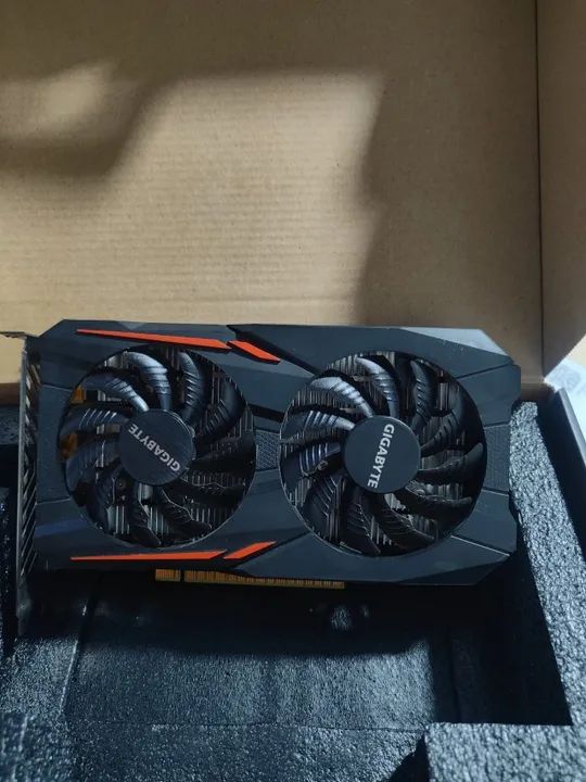 Placa De Vídeo Gigabyte Nvidia Gtx 1050 Ti 4gb dual fan