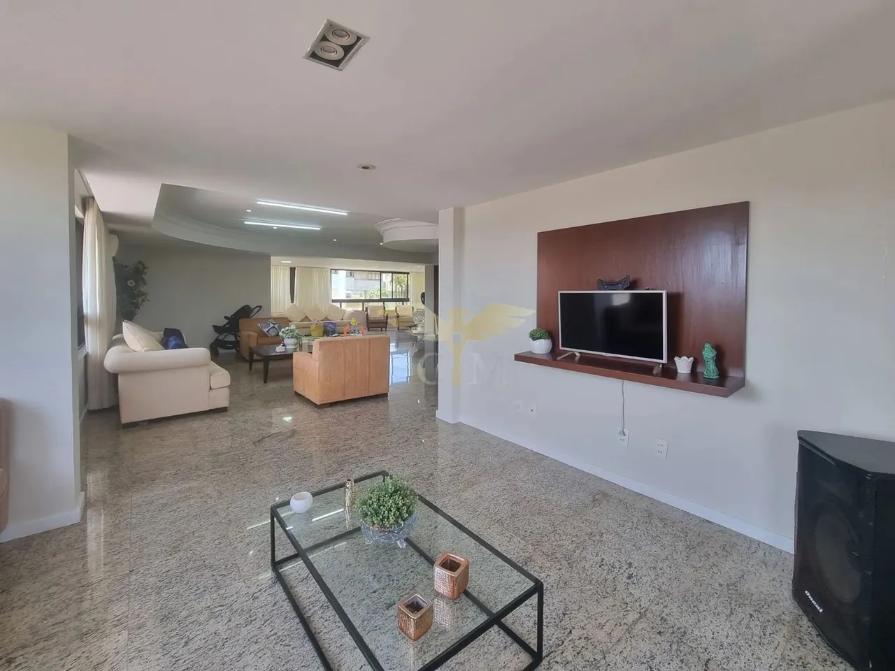 Apartamento Com 4 Suítes Em 255M² Com 4 Vagas De Garagem No Horto Florestal. 1SE8KHF