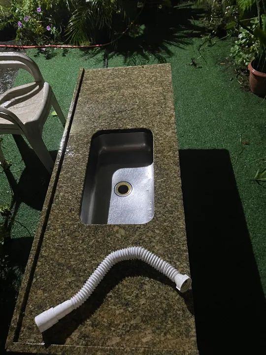 Pia de Granito com Cuba de Aço Inox - Foto 4