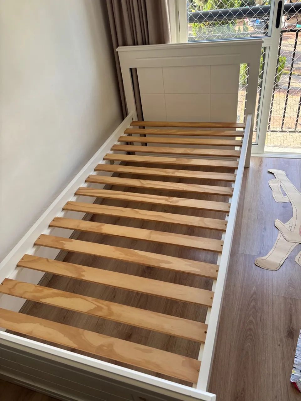 Cama de solteiro branca  - Foto 4