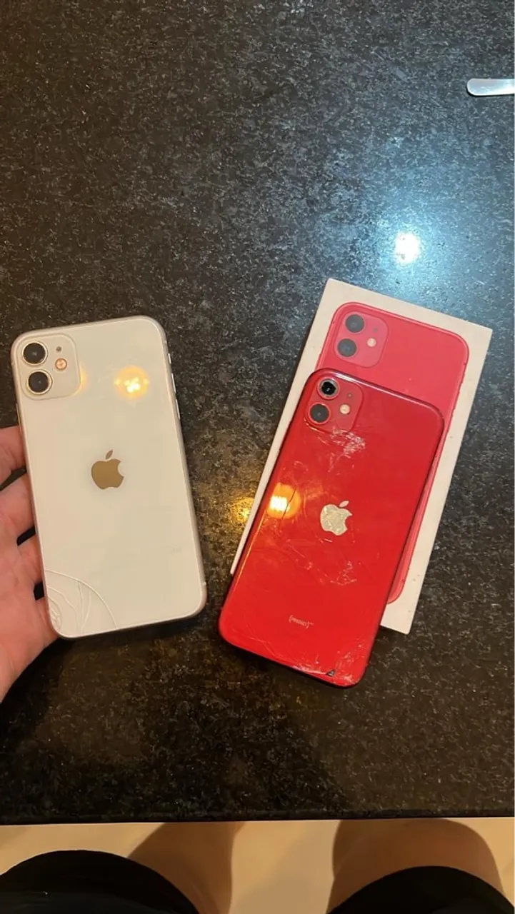 2 IPHONES 11 LEIA A DESCRIÇÃO