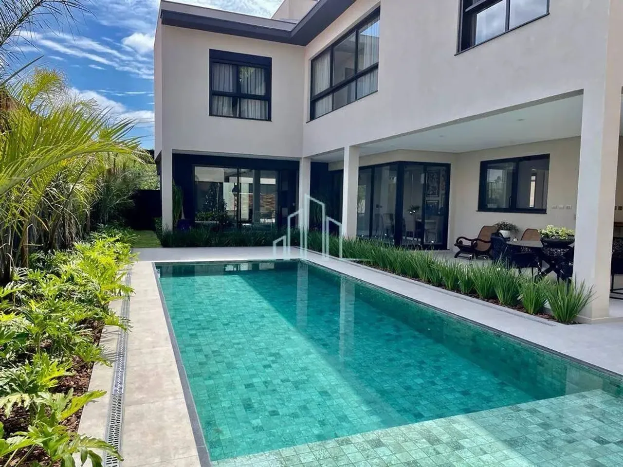 Casa com 5 quartos, 502 m² - venda ou aluguel por R$ 60.000,00/mês - Alphav