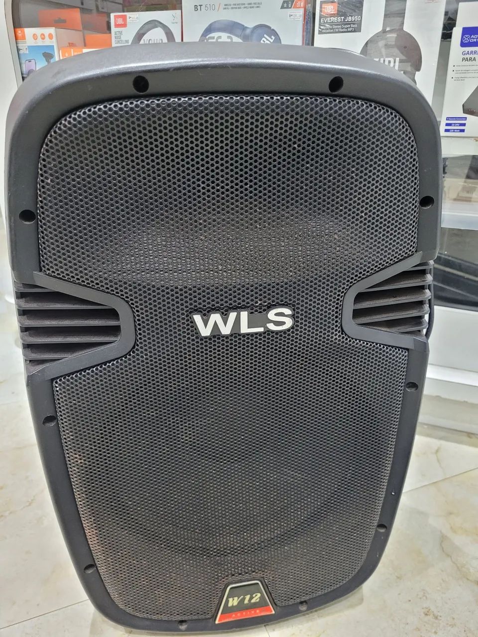 Caixa Ativa W12 USB marca WLS profissional com Bluetooth.