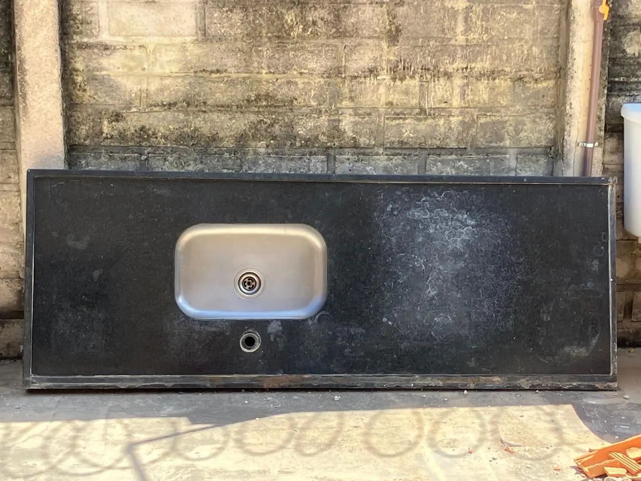 Vendo pia de granito 