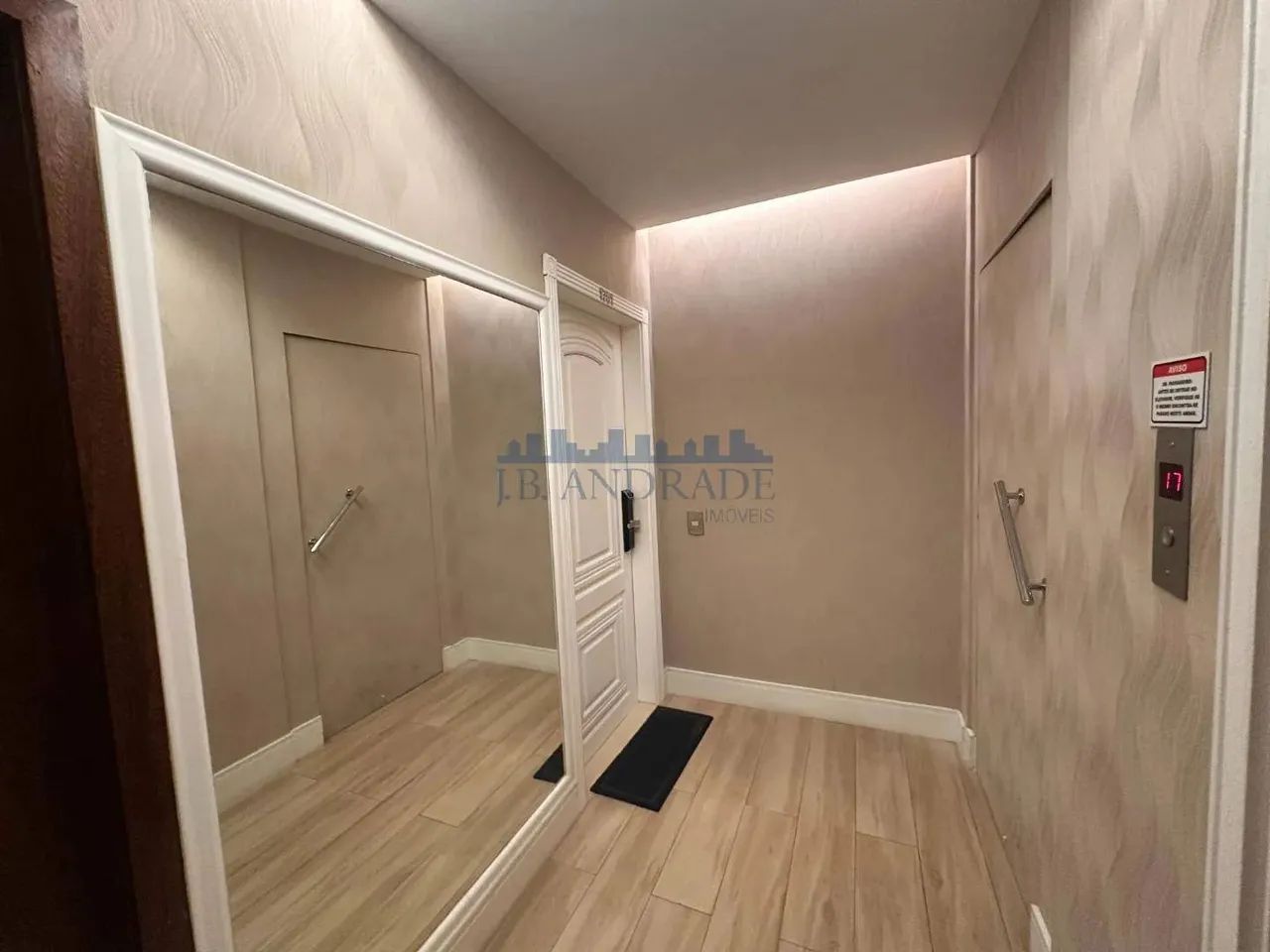 Apartamento à venda no Condomínio Nova Ipanema  Barra da Tijuca com 161m²