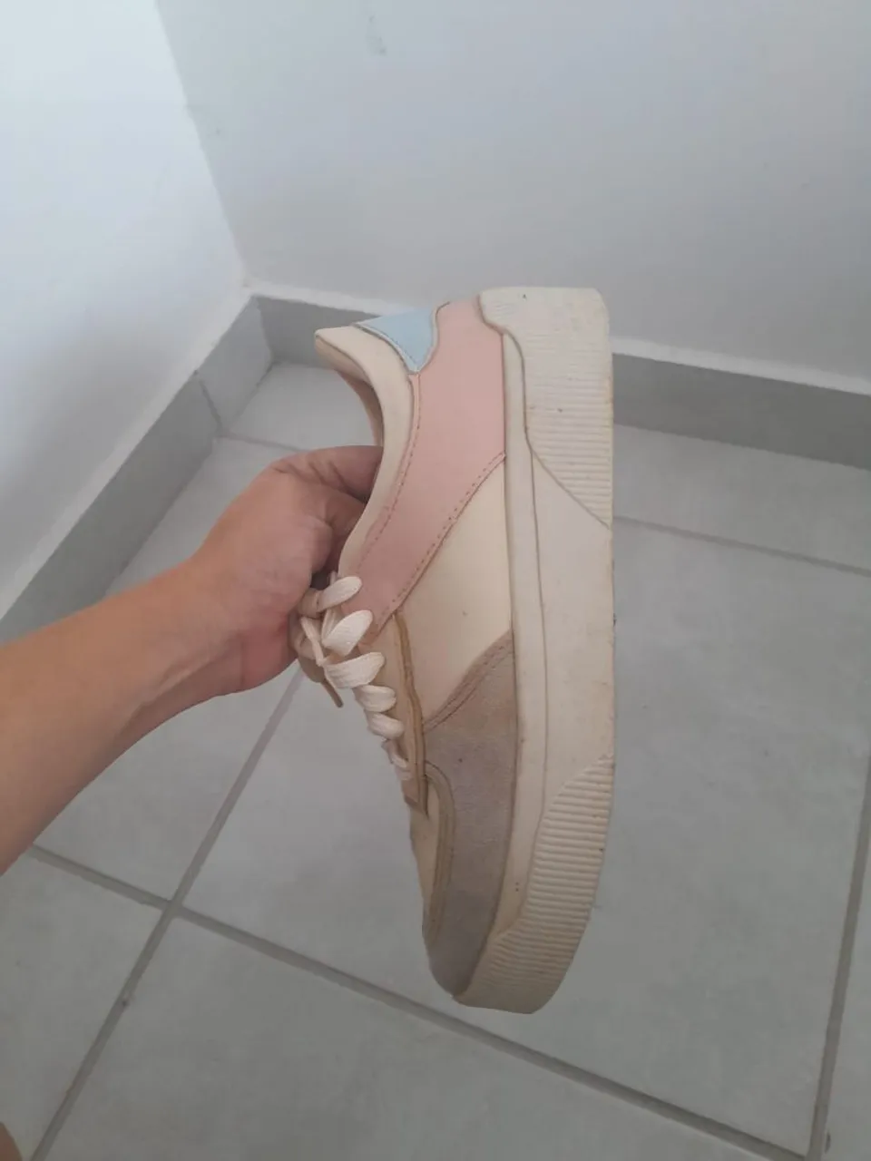Tênis feminino casual