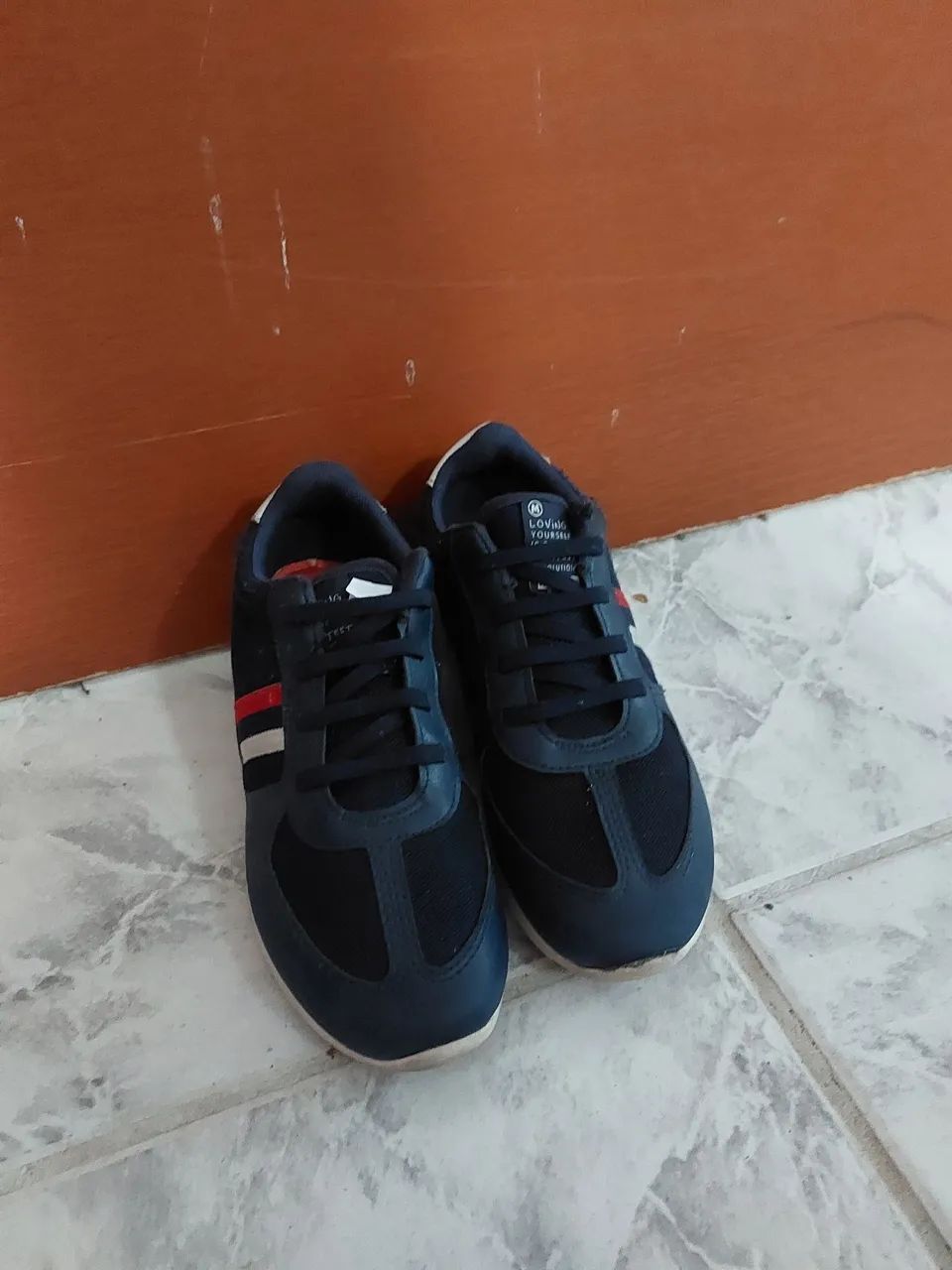 Tenis Tamanho 33 - Foto 2