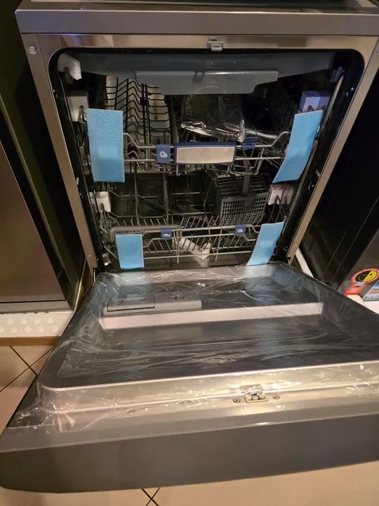 Lava-Louças Electrolux 14 Serviços Inox com Função Higienizar Compras (LL14X) - Foto 4