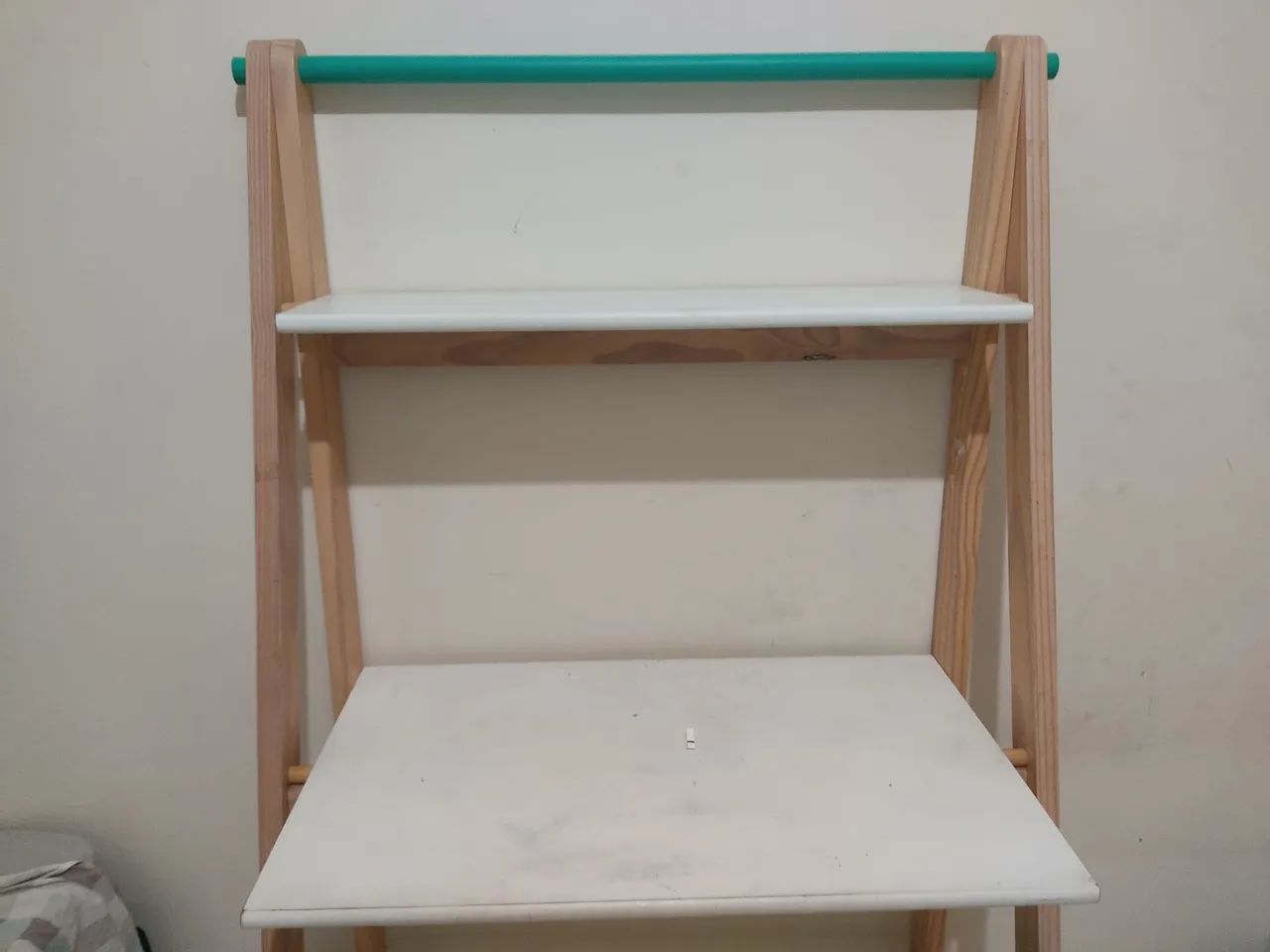 Escrivaninha madeira  - Foto 2